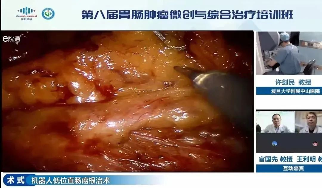 社交网站的截图

描述已自动生成
